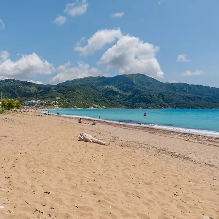 House Eleni * アギオス・ゲオルギオス・パゴン